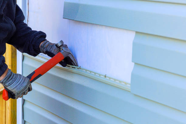 Reliable Emergency Siding Repair contractor in Randleman, NC by Squared Siding